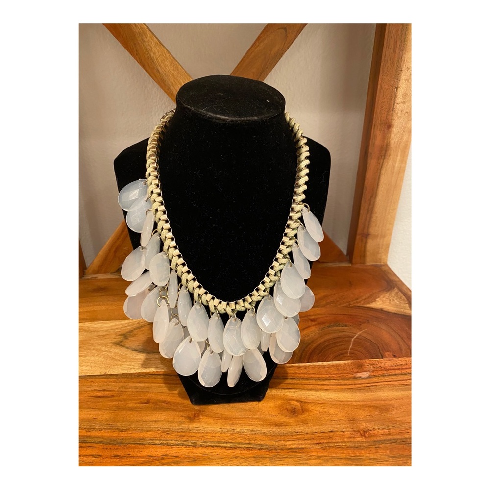 Statement necklace